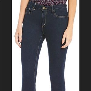 NWT Michael Kors Izzy Skinny mid rise women’s Jeans size 10